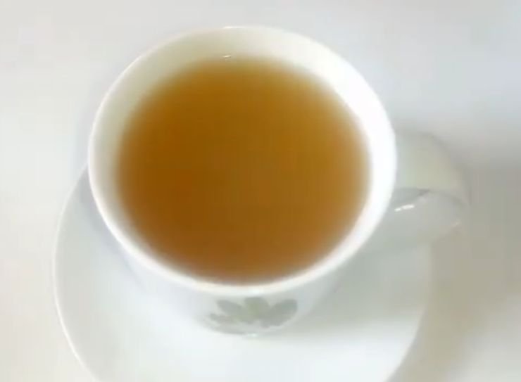 How to Make Moringa Tea